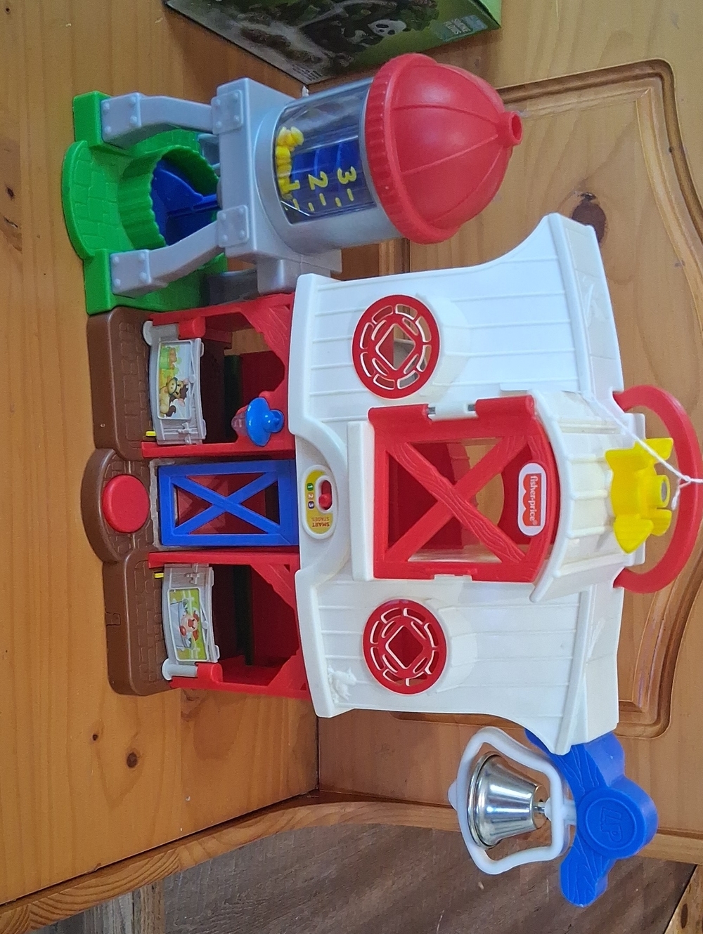 Fisher-Price White, Red & Blue Interactive Farm Playset